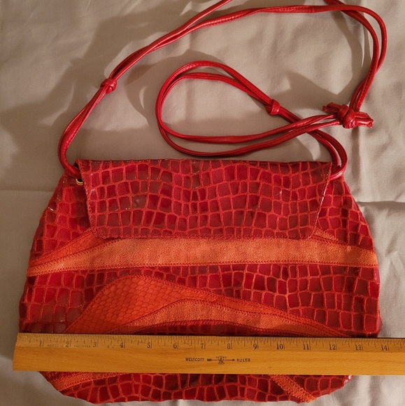 Chi by Carlos Falchi - Picture 5 of 6